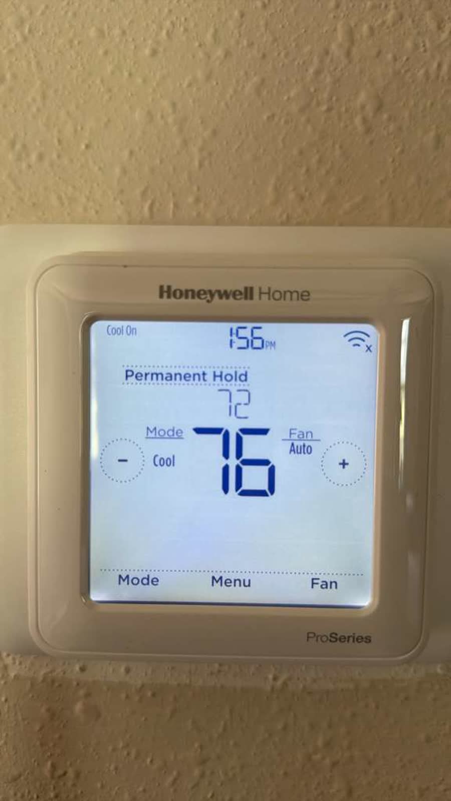 Honeywell smart thermostat installed and running in cool mode